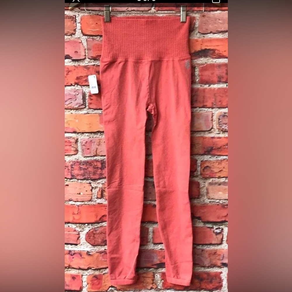Free people movement good karma leggings never worn